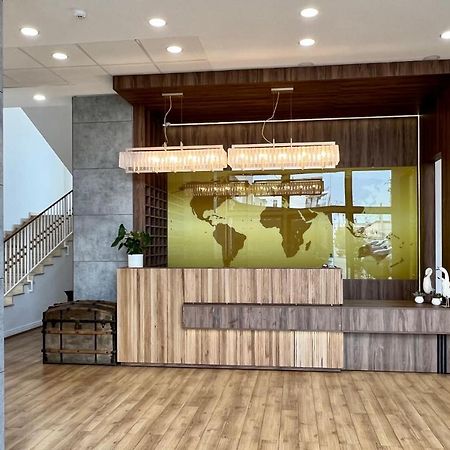 Bliss Inn Tunari Voluntari Exteriör bild