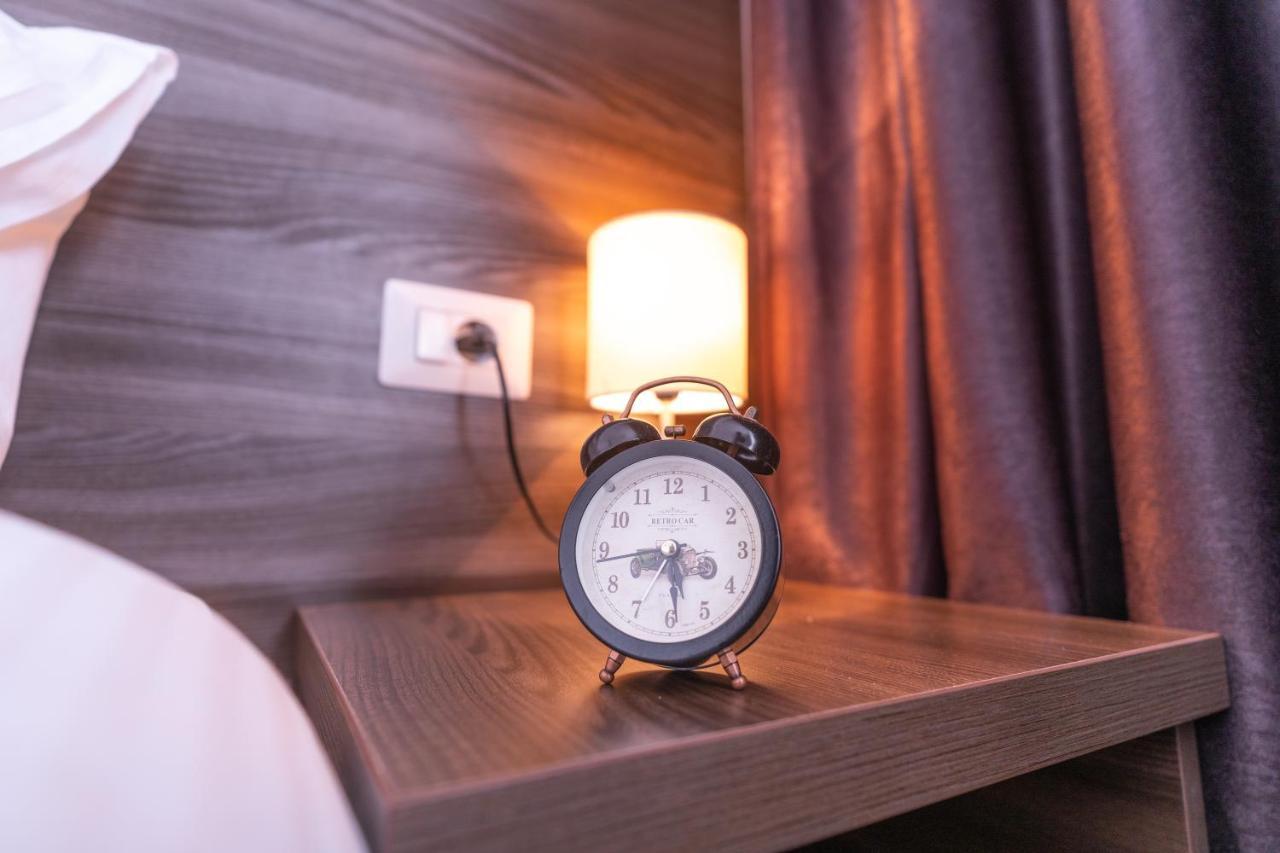 Bliss Inn Tunari Voluntari Exteriör bild