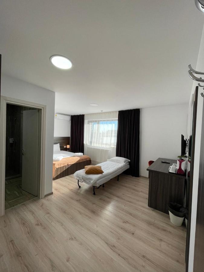 Bliss Inn Tunari Voluntari Exteriör bild