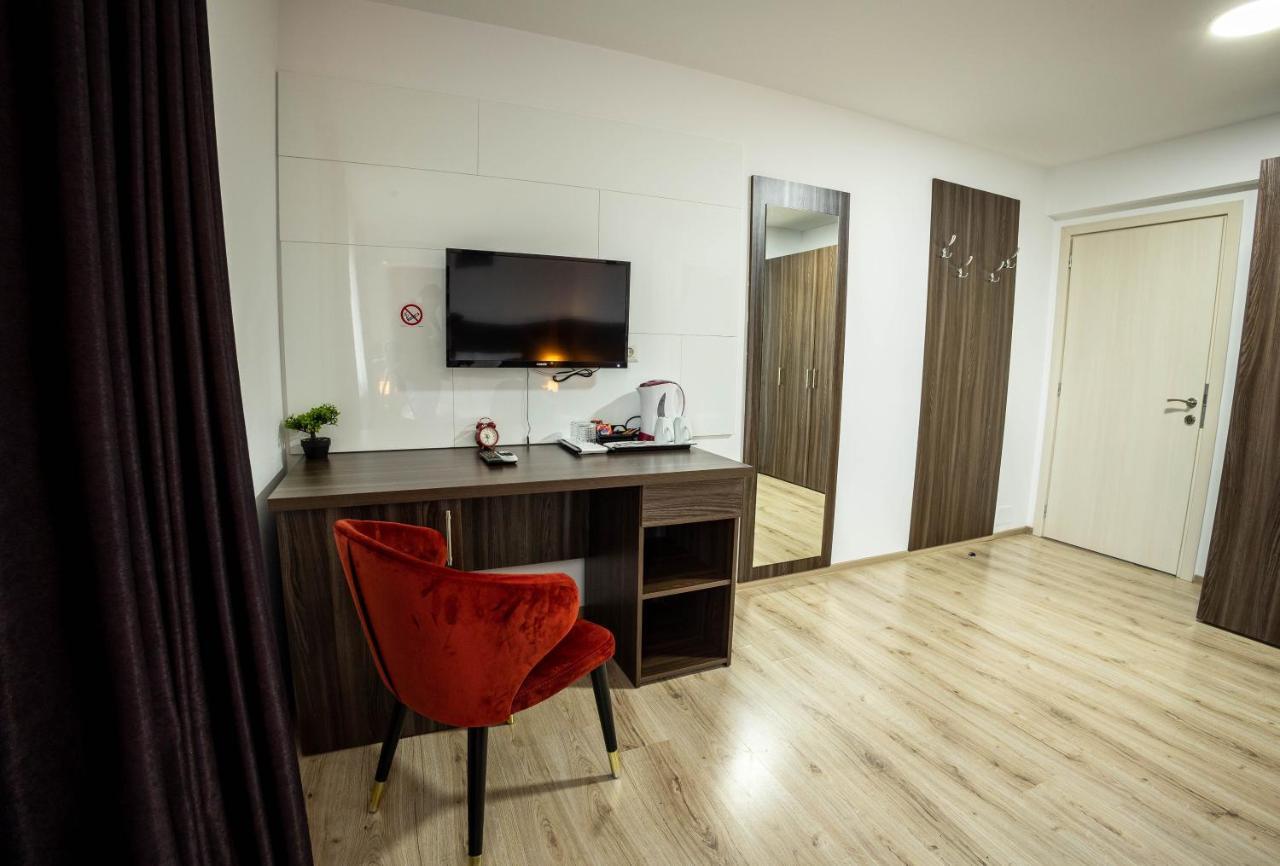 Bliss Inn Tunari Voluntari Exteriör bild