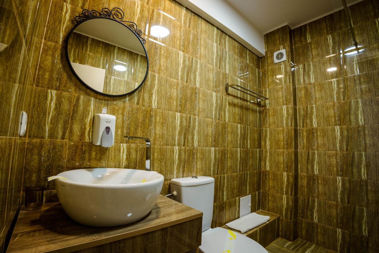 Bliss Inn Tunari Voluntari Exteriör bild